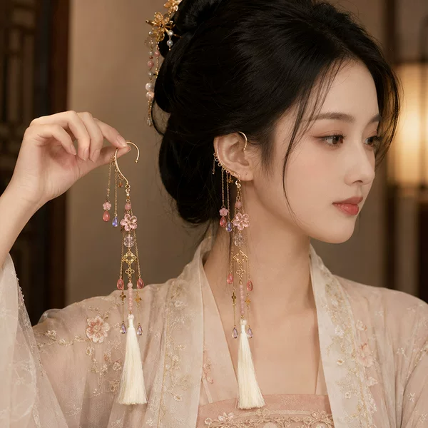 Super fairy-like floral ear pendants, ancient style Hanfu earrings, traditional costume ear pendants, tassel pendants, extra-long tassel accessories, hanging ornaments, pendants