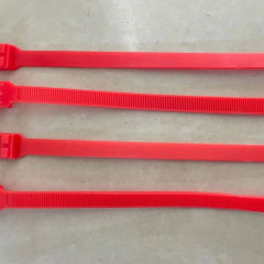 Car tire anti-skid chain Snow escape chain Universal emergency truck rubber anti-skid tie Anti-skid tie