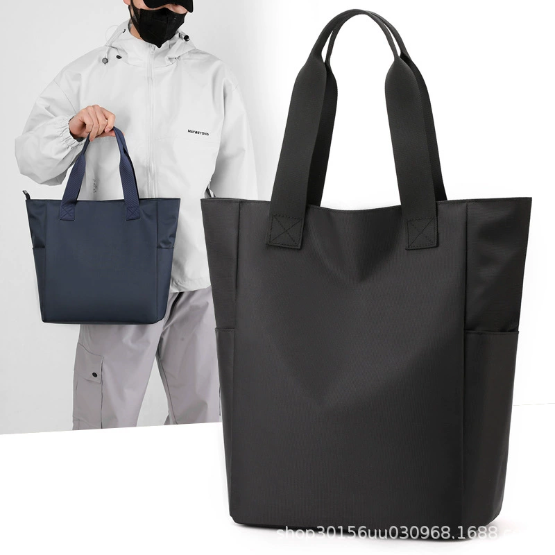 Capacious travel bag, nylon laptop