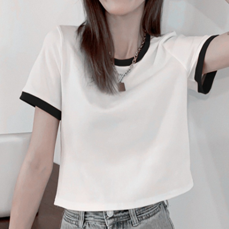 화이트 탑 블랙 칼라