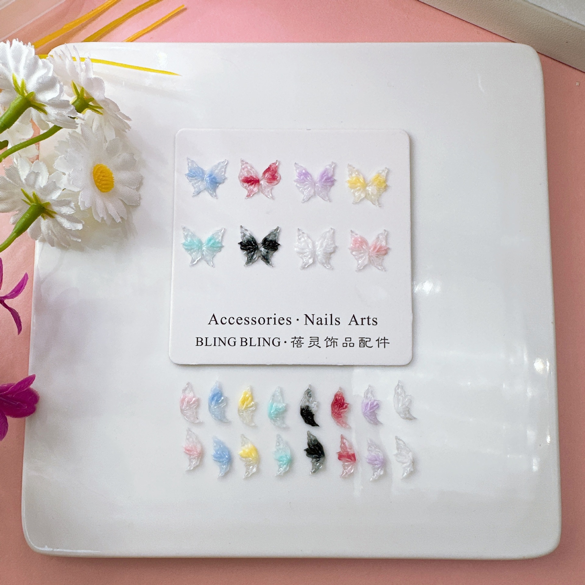 半个翅膀蝴蝶夜光美甲饰品批发_03.jpg