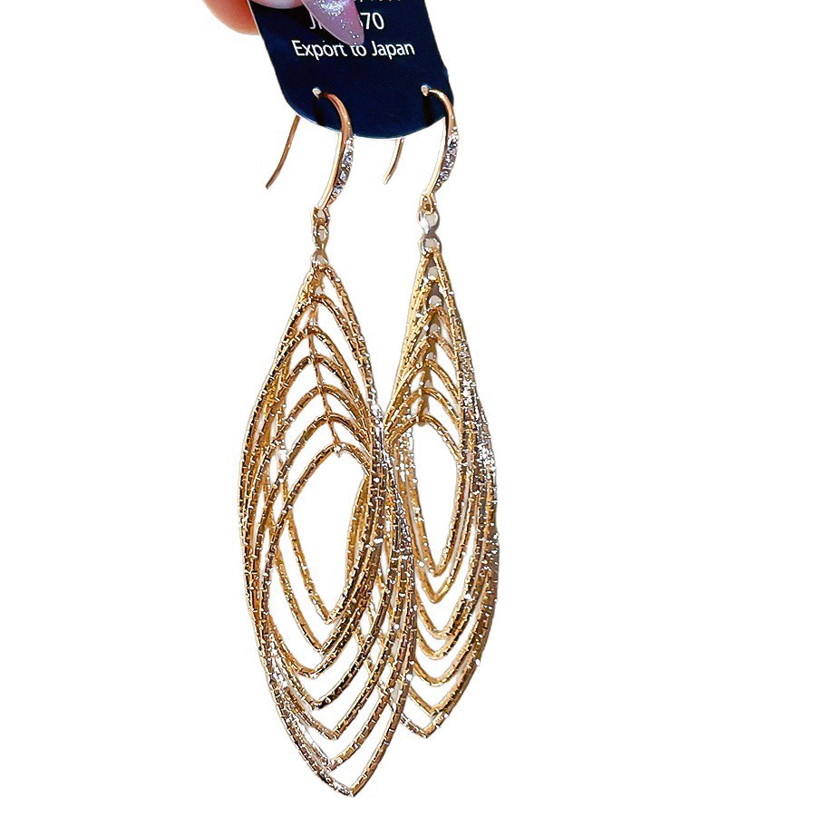 Líneas de diamante de alto nivel de sensación de auriculares 2025 nuevo estilo de cena aretes de aretes de aretes ganchos de aretes