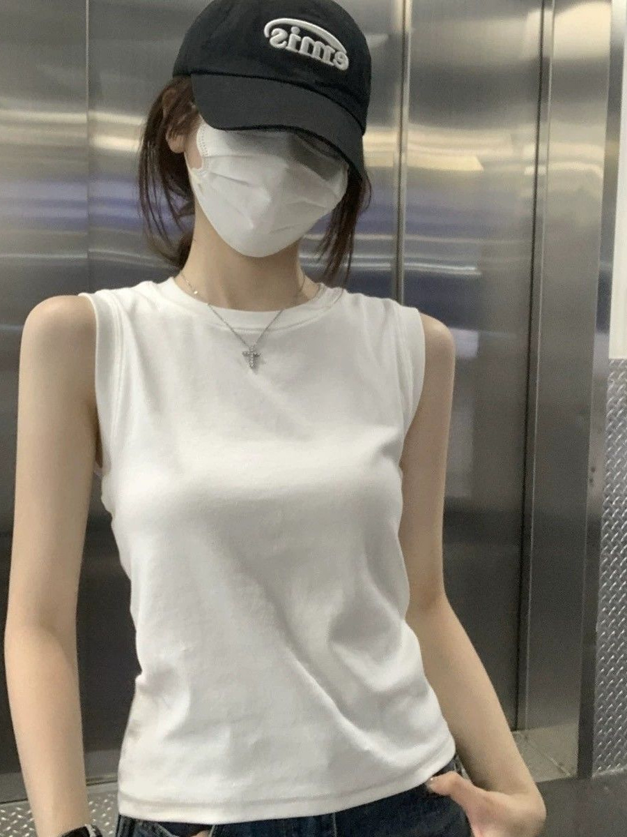 Top with cups sleevless