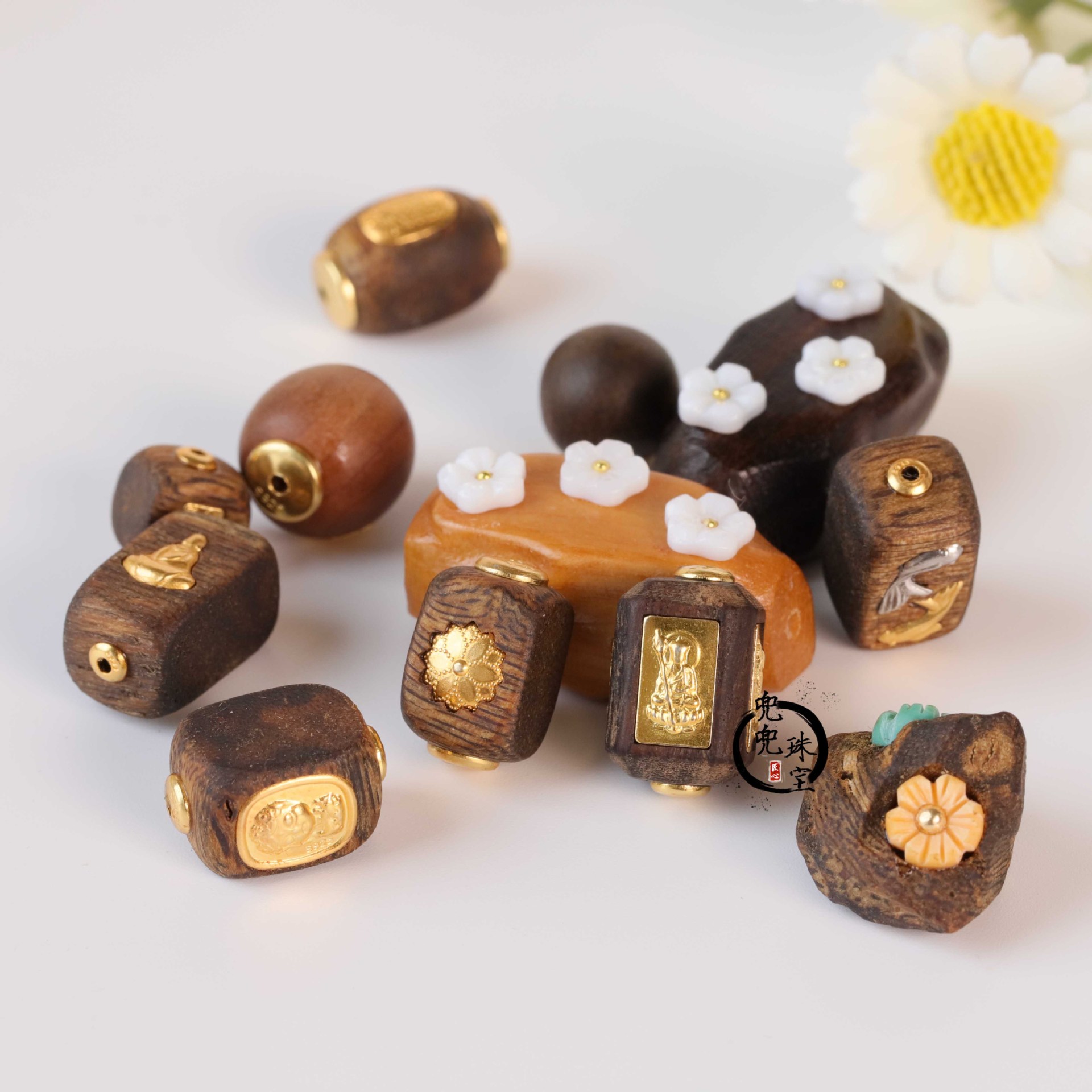 S925 Silver Chess Nut Agarwood Inlay Collection of Buddha Beads and Spacer Beads for DIY Crafts and Jewelry Accessories