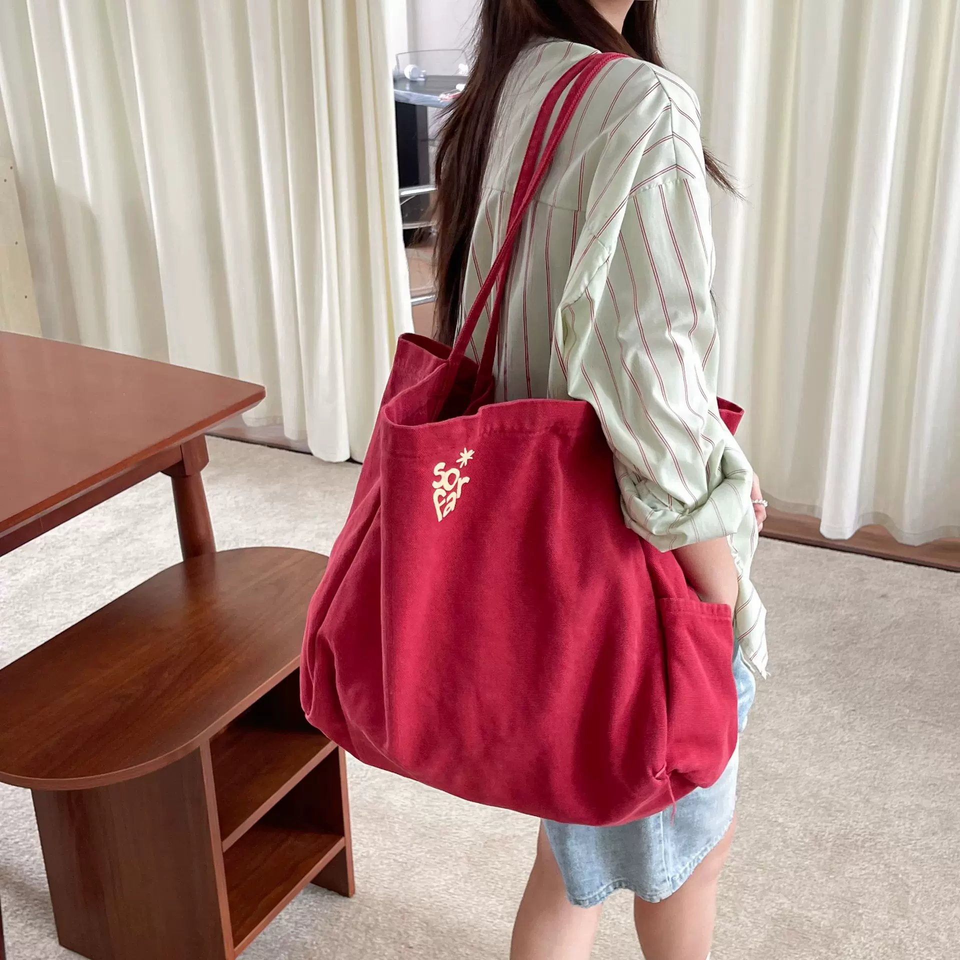 新款大容量帆布包女学生上课通勤托特包休闲百搭撞色字母单肩包