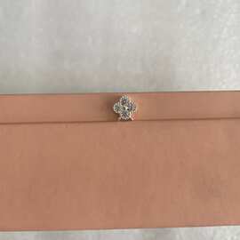 S925纯银镶彩钻精致奢华四叶草吊坠女时尚OL花朵花瓣饰品挂件L103