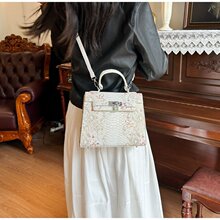 �����ﶬ���Q�����~ƴ���P������w�i������r�Іμ�б����K���