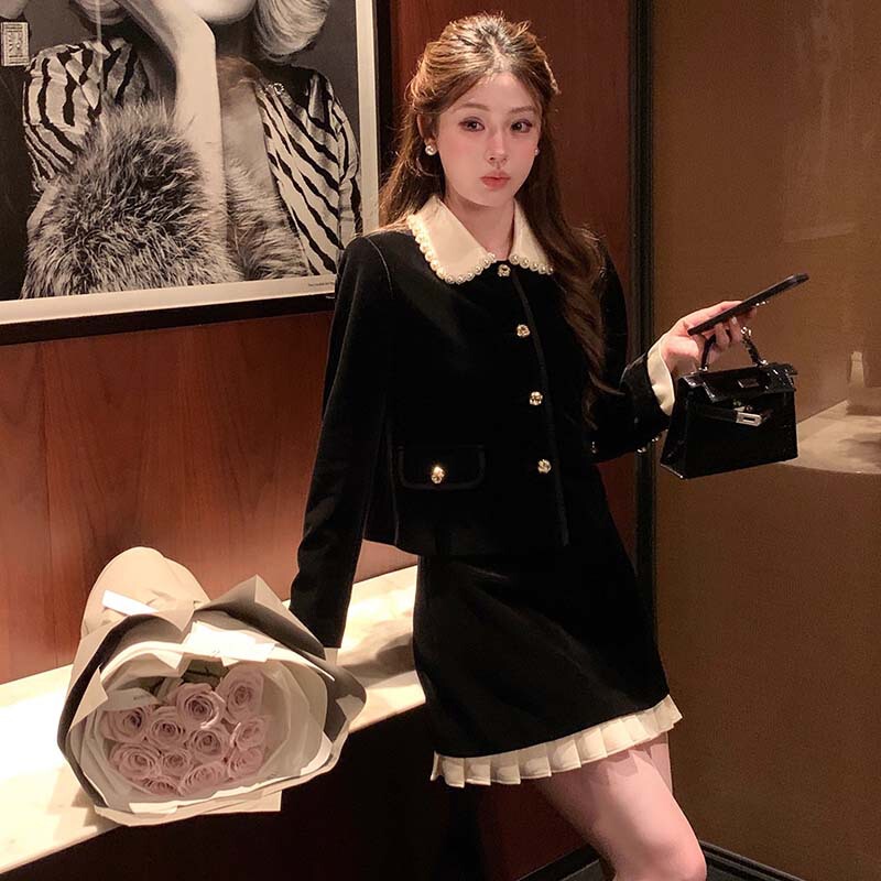 Spring and Autumn Style Rich Girl Dress Set, French Retro Velvet Doll Collar Top and Skirt Two-Piece Set for Women Spring and Autumn Style Rich Girl Dress Set, French Retro Velvet Doll Collar Top and Skirt Two-Piece Set for Women