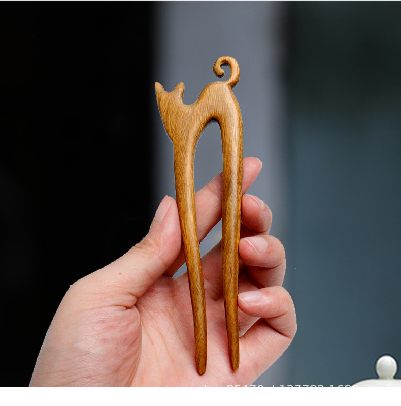 Retro style hairpin classical raccoon ethnic style hair accessories Chinese style green sandalwood Ebony handmade hairpin modern minimalist style