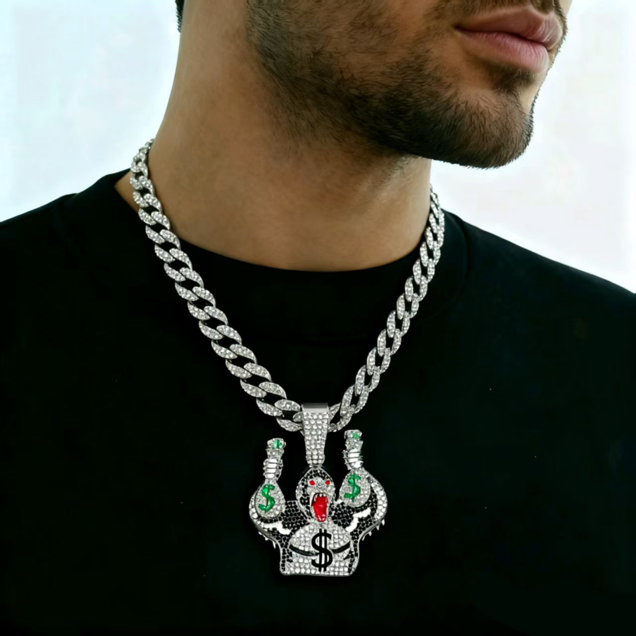 Collar con colgante de gorila 3D con diamantes de imitación para hombre, accesorio de moda europeo y americano, estilo hip-hop y motero.