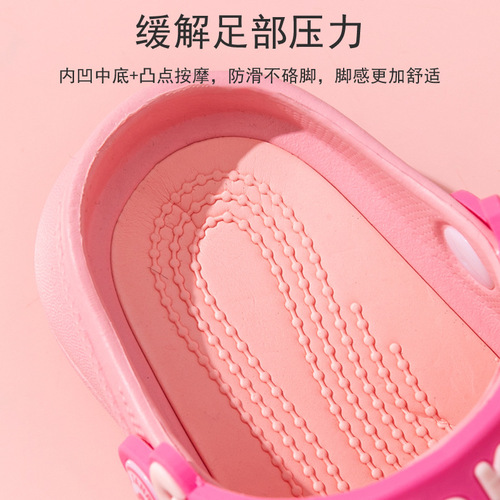 KT Cat Children's Hole Shoes for Girls -  Summer New Cartoon Style EVA Light Sole Cooling Slippers - Princess Outdoor Beach Slippers