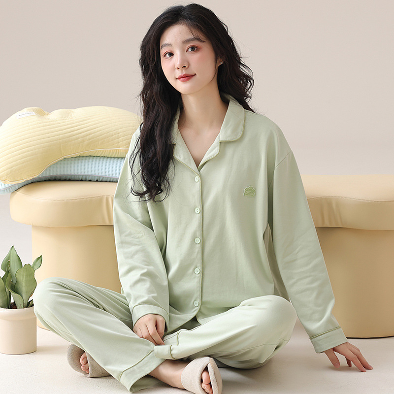 Maternity Pajamas for Women in Autumn and Winter with Adjustable Waistband, Comfortable Loungewear for Pregnant Women, Postpartum Nursing Clothes with Chest Pad Set