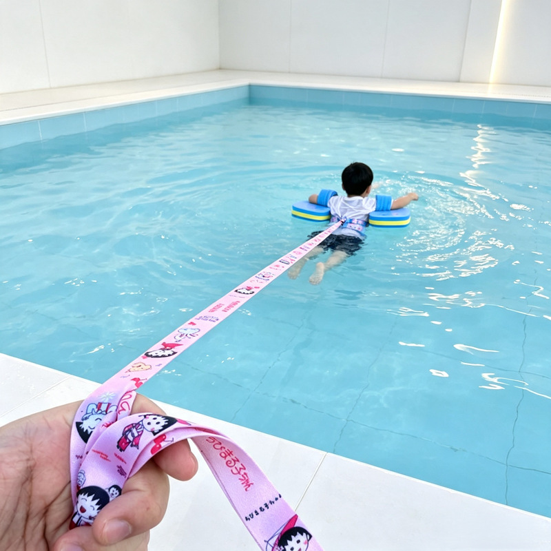 Outdoor swimming safety leash, twist car, children's baby ride-on toy, scooter, bicycle tow rope