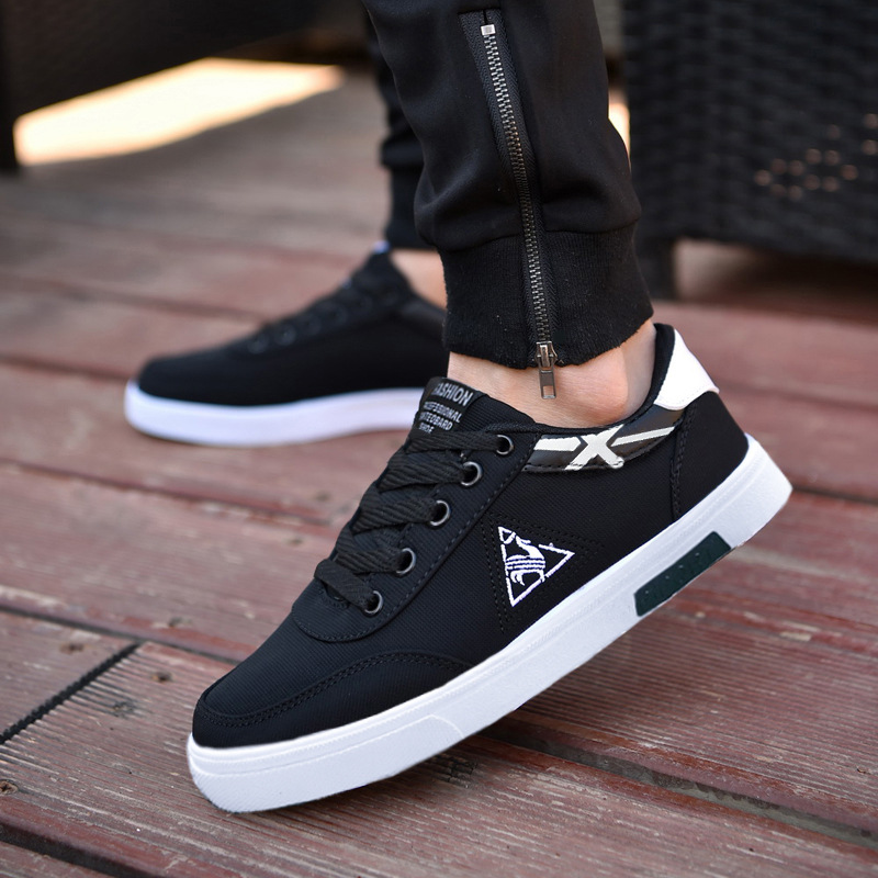 Zapatos de lona de primavera para hombres 2024 nuevos zapatos casuales de hombre zapatos deportivos de altura baja tendencia zapatos de trabajo versátiles