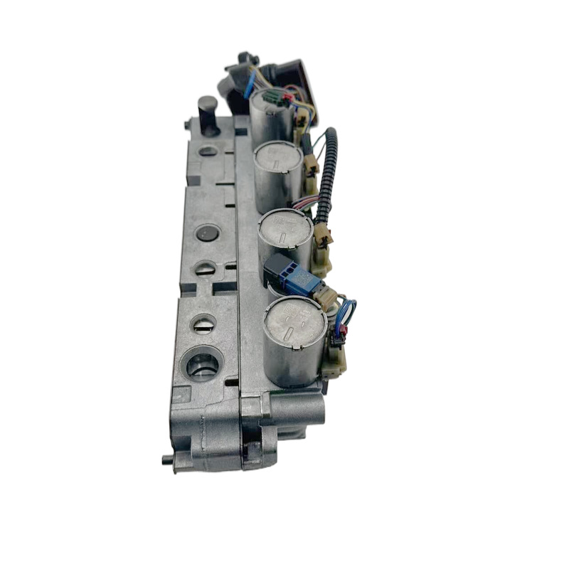 8F35 8F24 Transmission Valve Body Jm5P-7A101-Ae Is Suitable for Ford Taurus Lincoln