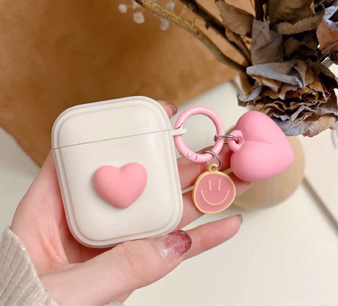 Защитный чехол для AirPods с сердцем Kabi