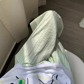 休闲裤;女式T恤;连衣裙