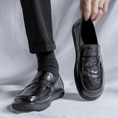 Men's Spring/Autumn Slip-on Shoes, Breathable, Black with Big Beads, Trendy Men's Work and Leisure Leather Shoes 7982-F