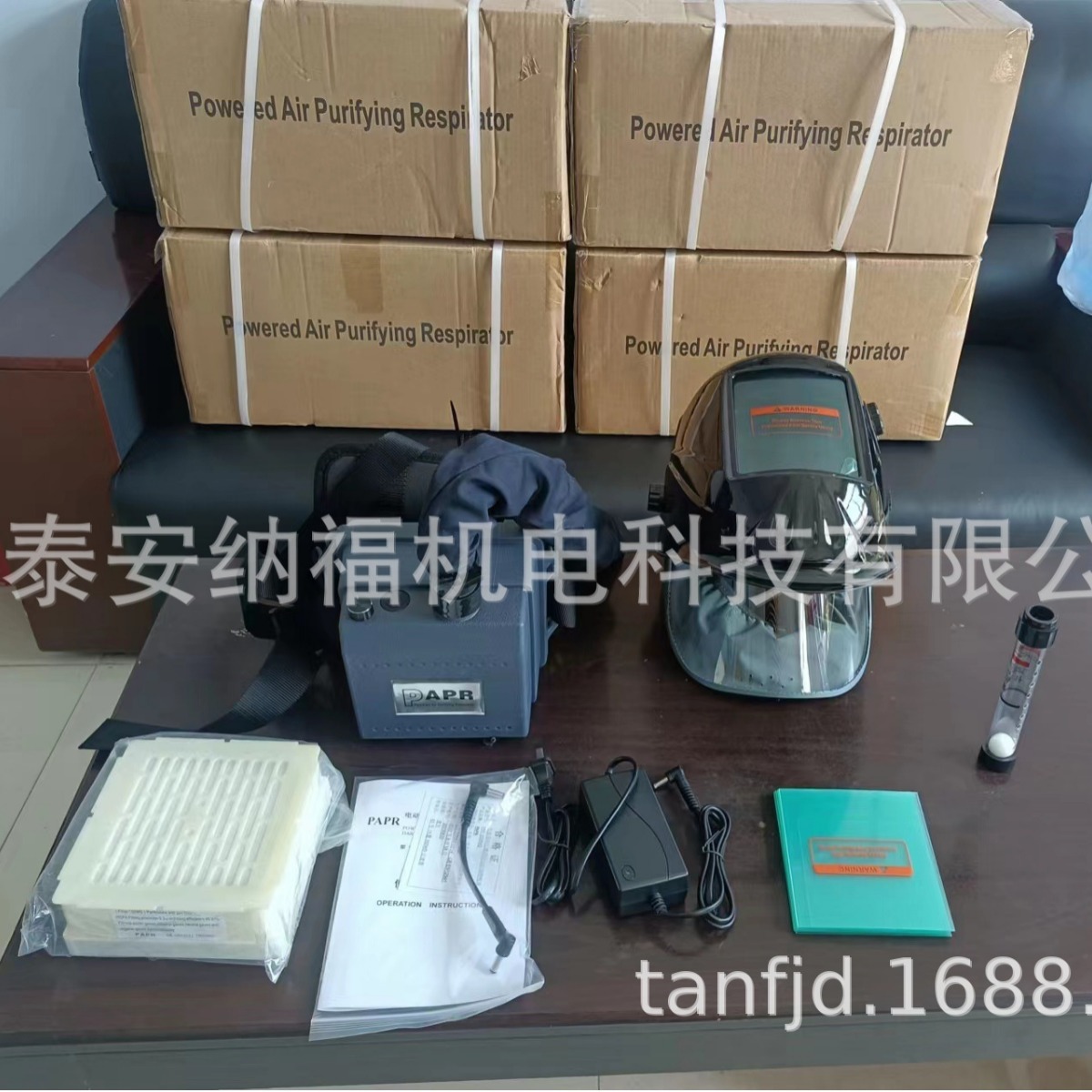 CE EN379正压式电动送风自动变光电焊面罩真彩大屏送风防尘呼吸器