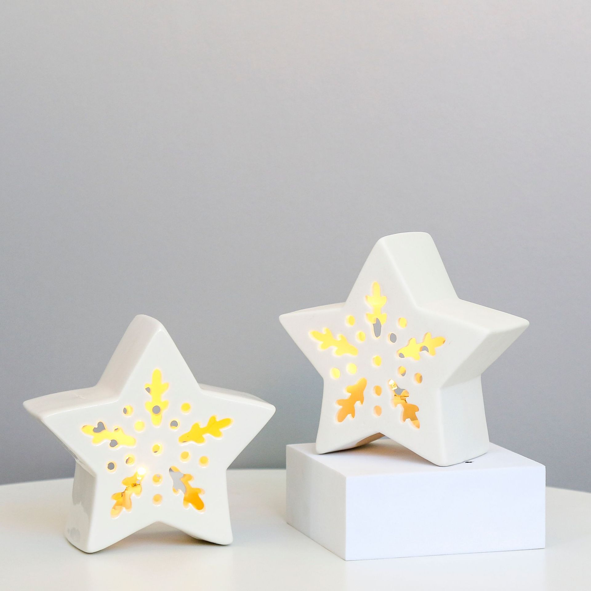 Cerámica de cinco puntas estrella candelero creativo vela taza puede iluminar la cena decoración Vintage artesanía lámpara de estrella al por mayor