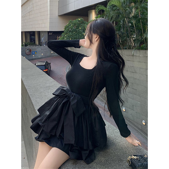 French-Style Square-Neck Bow Puff Cake Little Black Dress for Women, New Autumn Waist-Slimming Elegant Short Dress