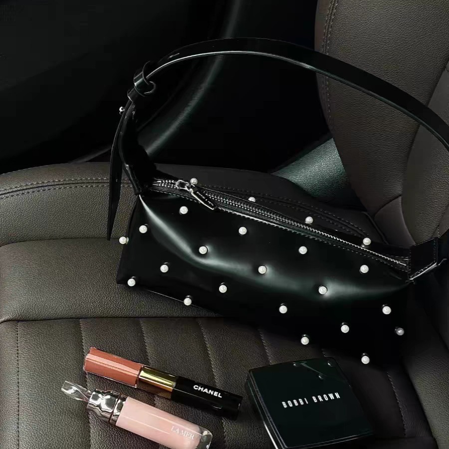 2024 New Arrival Women's Handbag High-Quality Texture French Bag Underarm Bag Niche Chic Crossbody Bag Fashion All-match Shoulder Bag