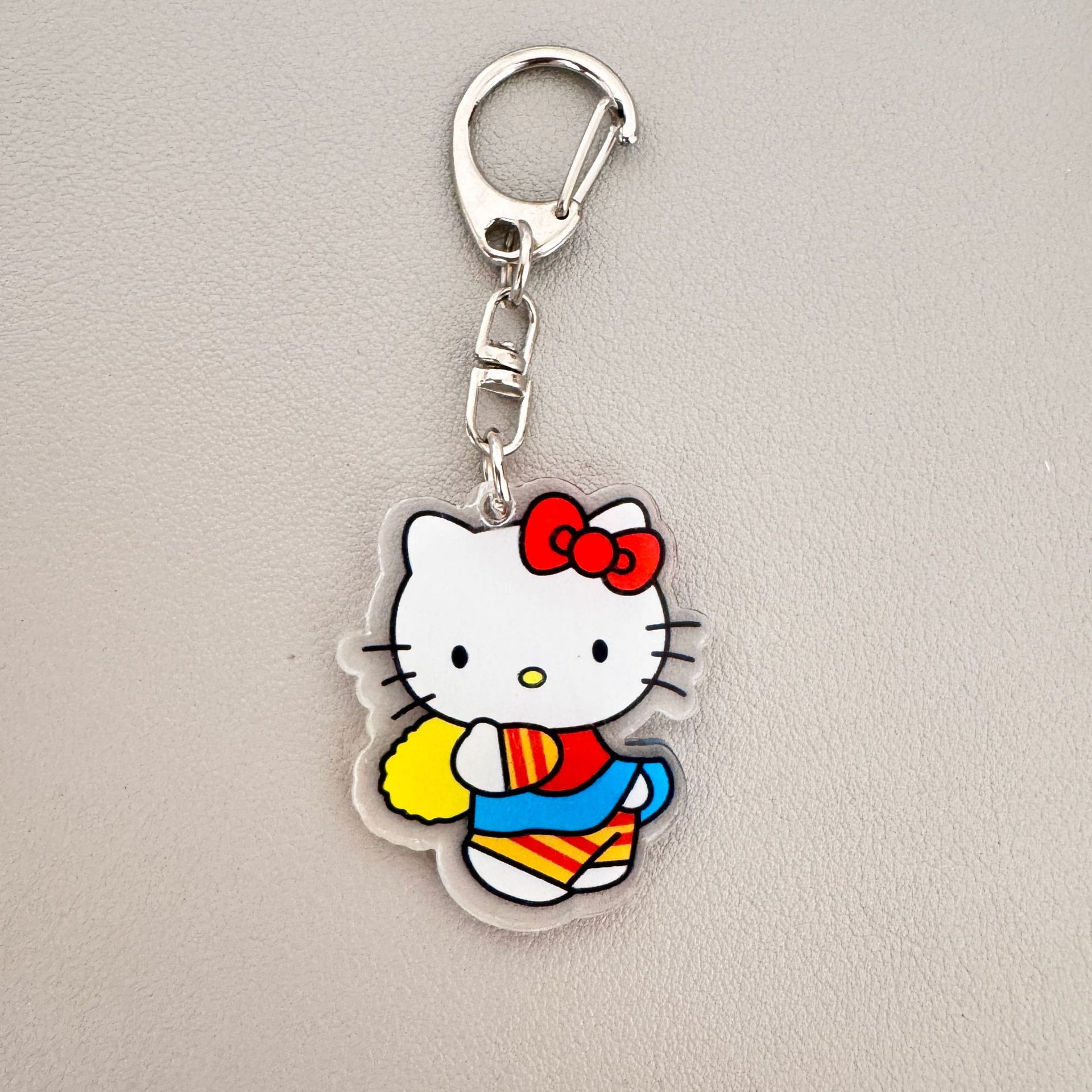 Cartoon cat pendant (type b)