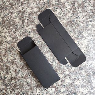 �F؛��ɫ400�˿������b�� С�ںЬF؛��ɫ���b�жY���ۯB���а��b