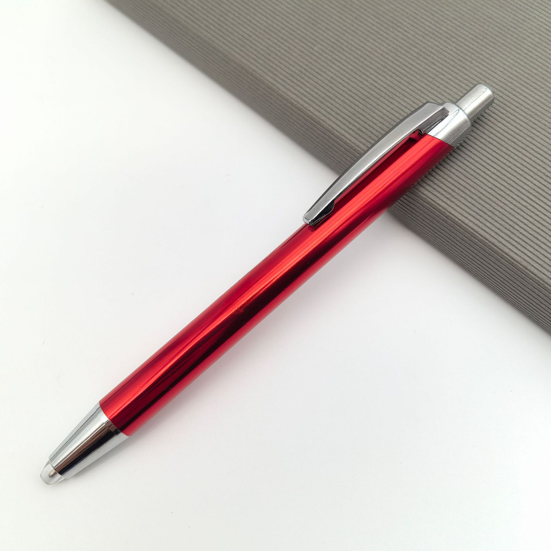 Japón y Corea del Sur Hot ventas metal lápiz de regalo de metal cálido lápiz creativo LED iluminado lápiz de regalo