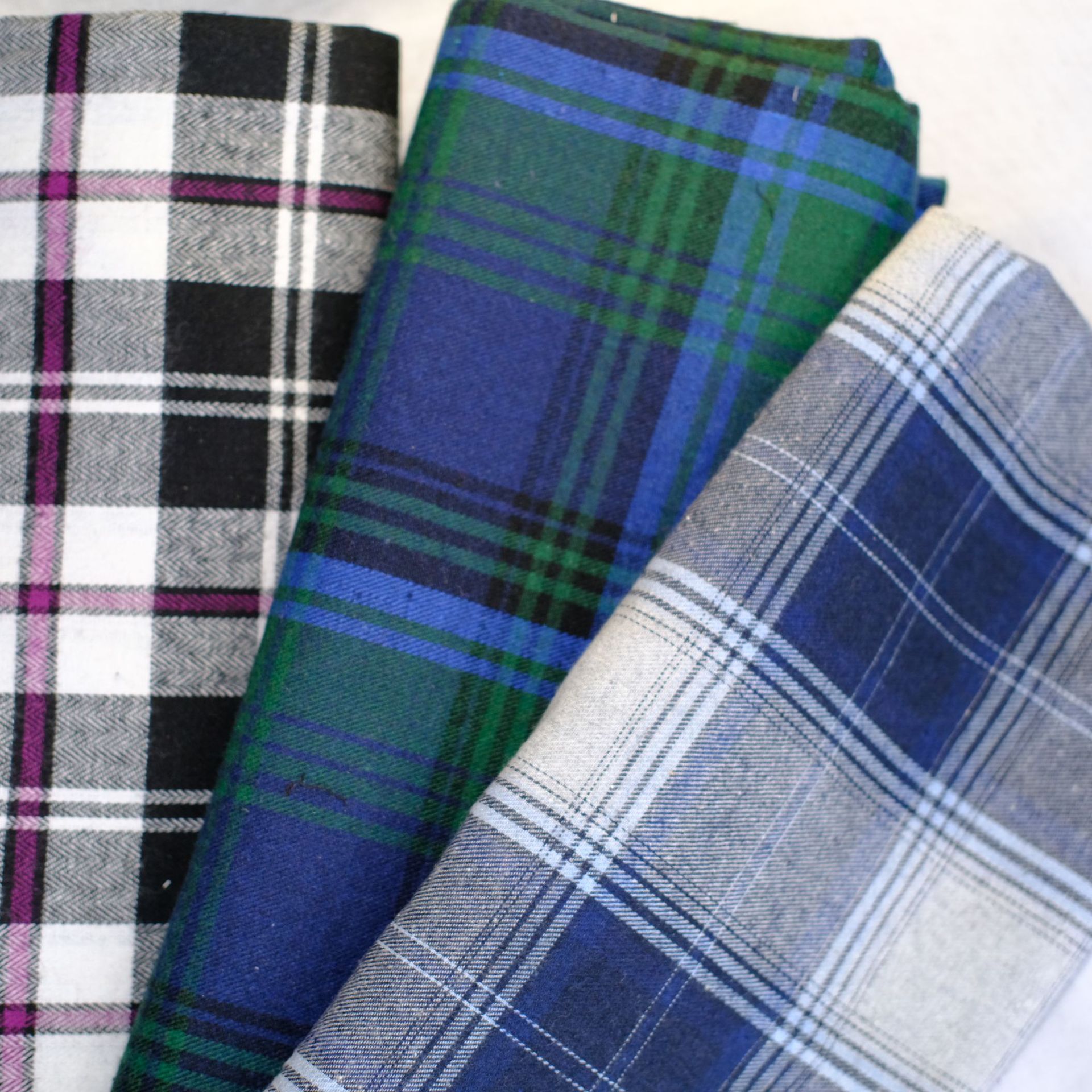 色织工厂秋冬款纯棉色织格子面料全棉法兰绒面料