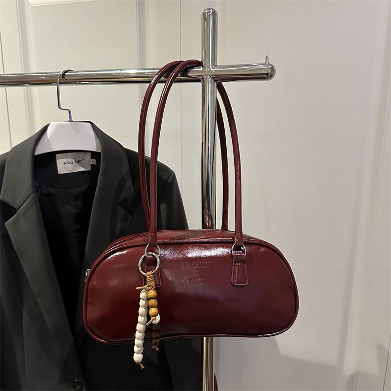 American Retro Pu Pure Color Shoulder Pillow Bag for Women, Versatile Niche Fashionable Work Clothing High-End Boston Bag