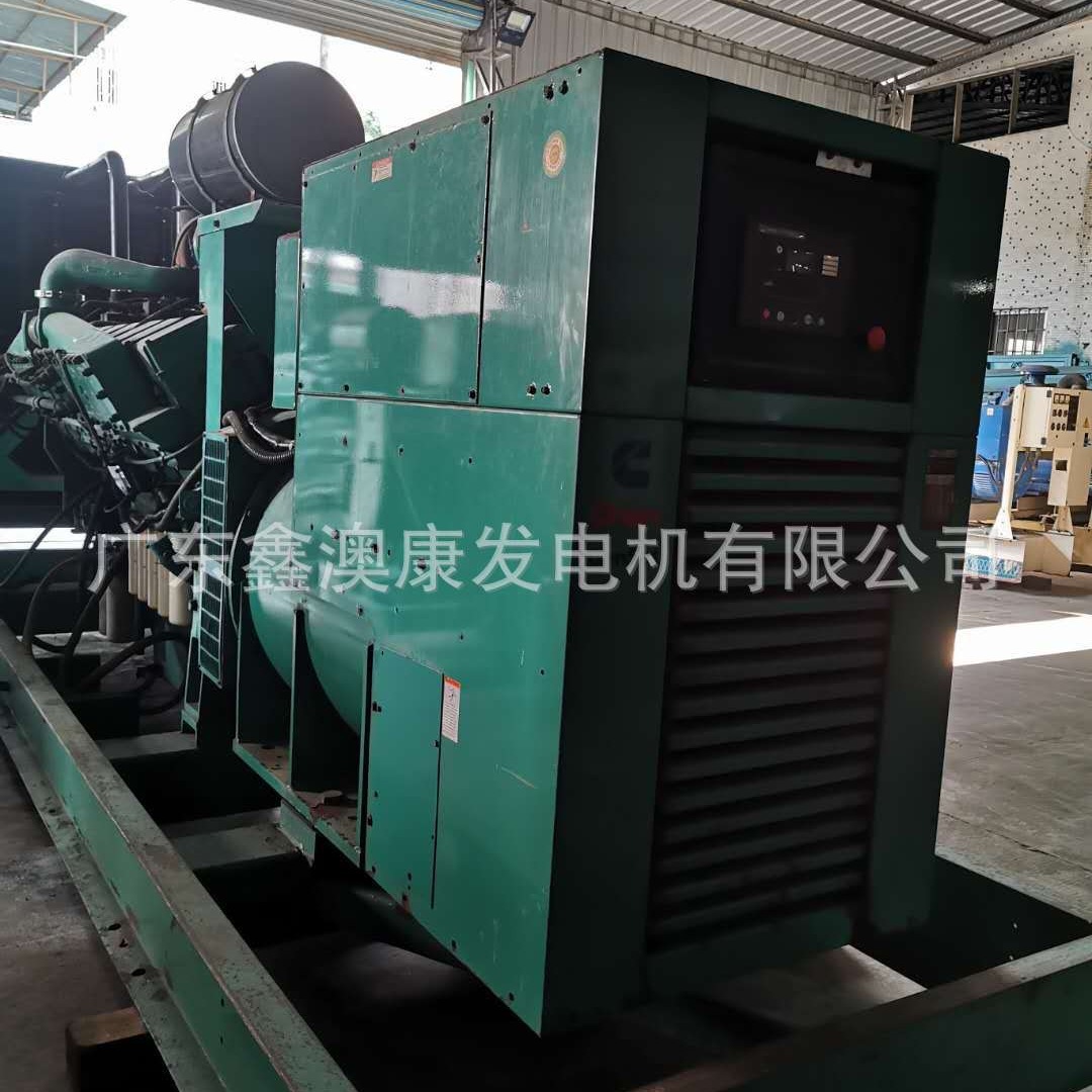 二手康明斯300KW发电机组出售