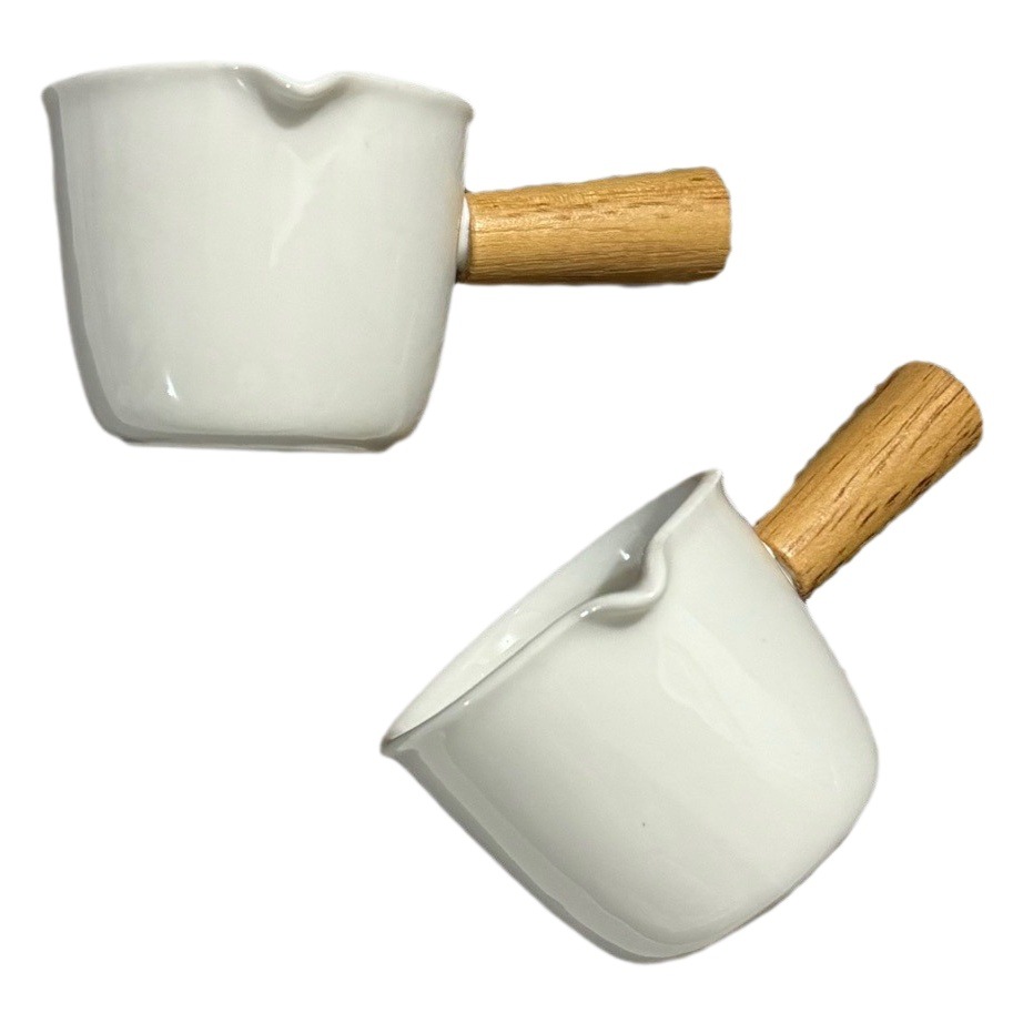 High temperature resistant ceramic sauce small Milk Cup wooden handle steak sauce salad sauce dipping sauce small Cup concentrated coffee cup
