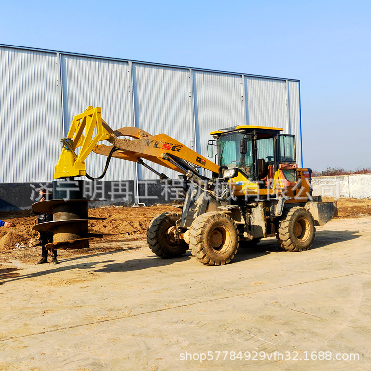 铲车液压打桩机936铲车地基打桩机可达4米深合金钻头轻松钻孔