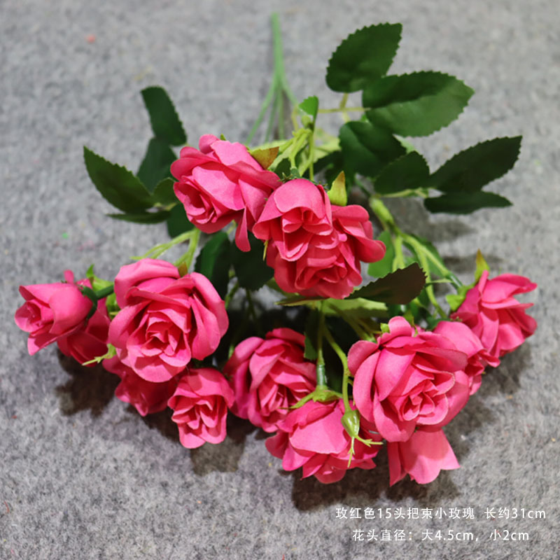 Rose Red 15-tocado manojo de pequeñas rosas