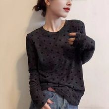 早秋新款圆领宽松上衣女百搭休闲小衫灰色波点印花长袖打底T恤衫