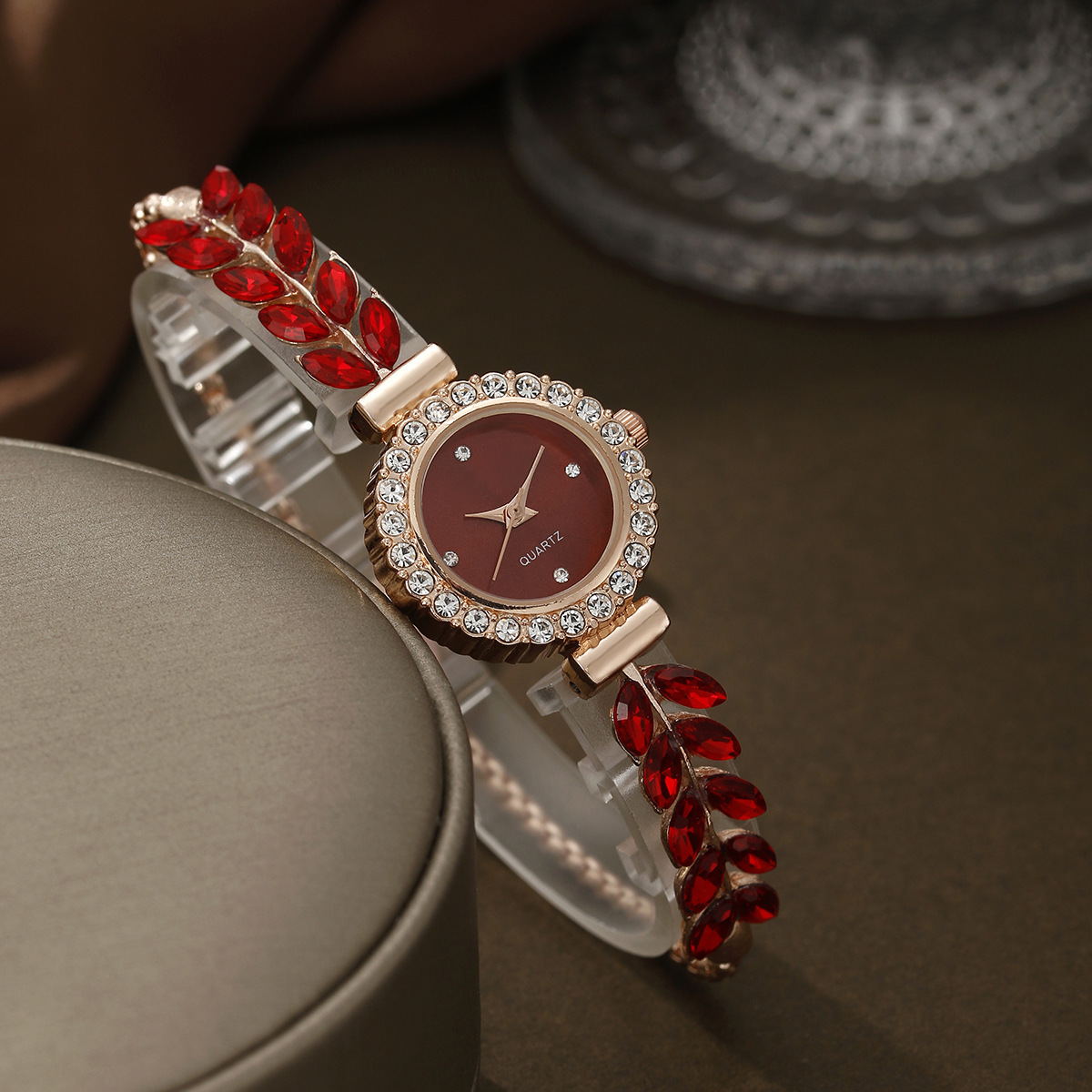 All Seasons Season Casual Solid Color Buckle Quartz Watch Women's Watches