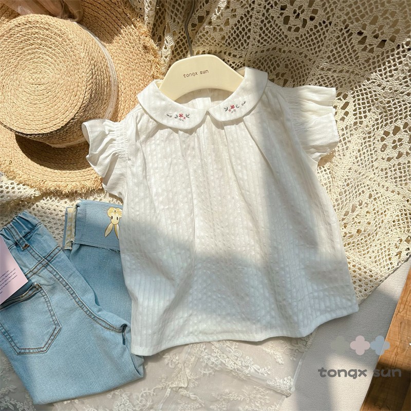 Girls' summer lightweight openwork jacquard cotton yarn short-sleeved top, soft cotton yarn pure white flutter sleeves, collared babydoll shirt.