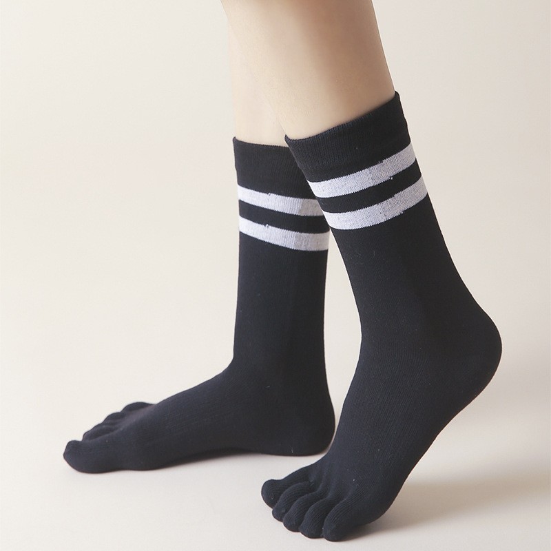 Calcetines largos de cinco dedos de invierno de algodón de color sólido para mujer Calcetines de Punta engrosados alargados calcetines de pantorrilla absorbentes de sudor calcetines de punta de moda para todos los partidos