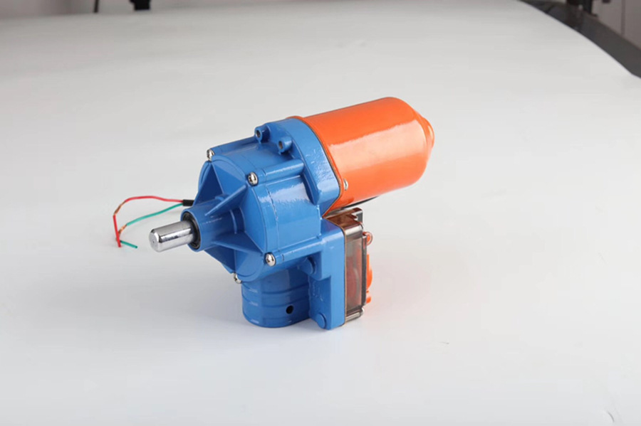 大棚电动卷膜器