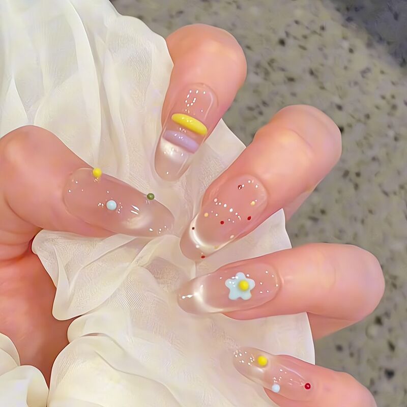 [Lingluo original] handmade 2025 summer new ice transparent nude sweet wave dot graffiti nail art can be wholesale