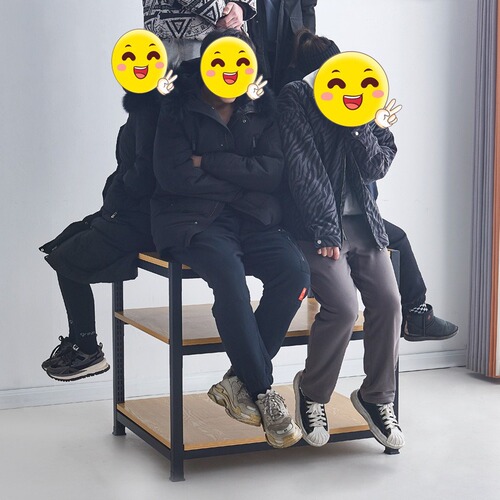 Supermarket stack of oil stacks of milk stacks of drinks promotion counter shelves stacked display center island cabinets gift display rack