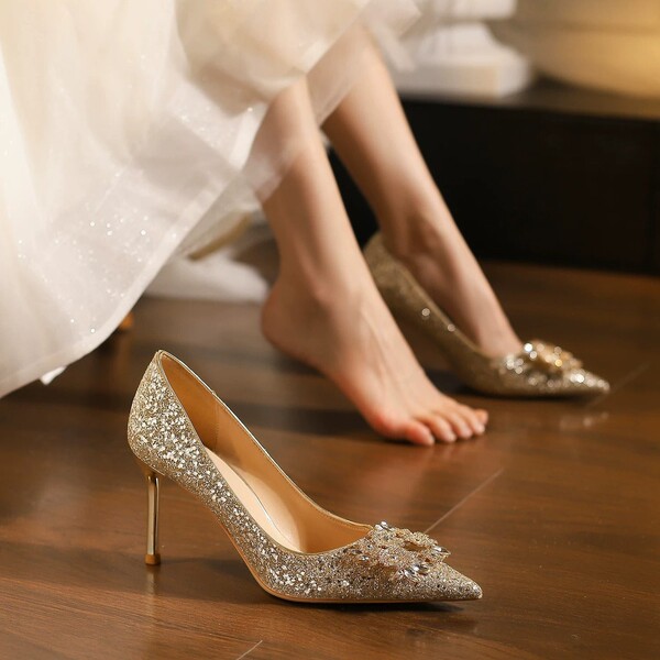 Wedding shoes for bride