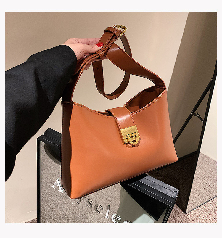 2021 New Bucket Female Bag Korean Solid Color Large-capacity Commuter Diagonal Bag display picture 78