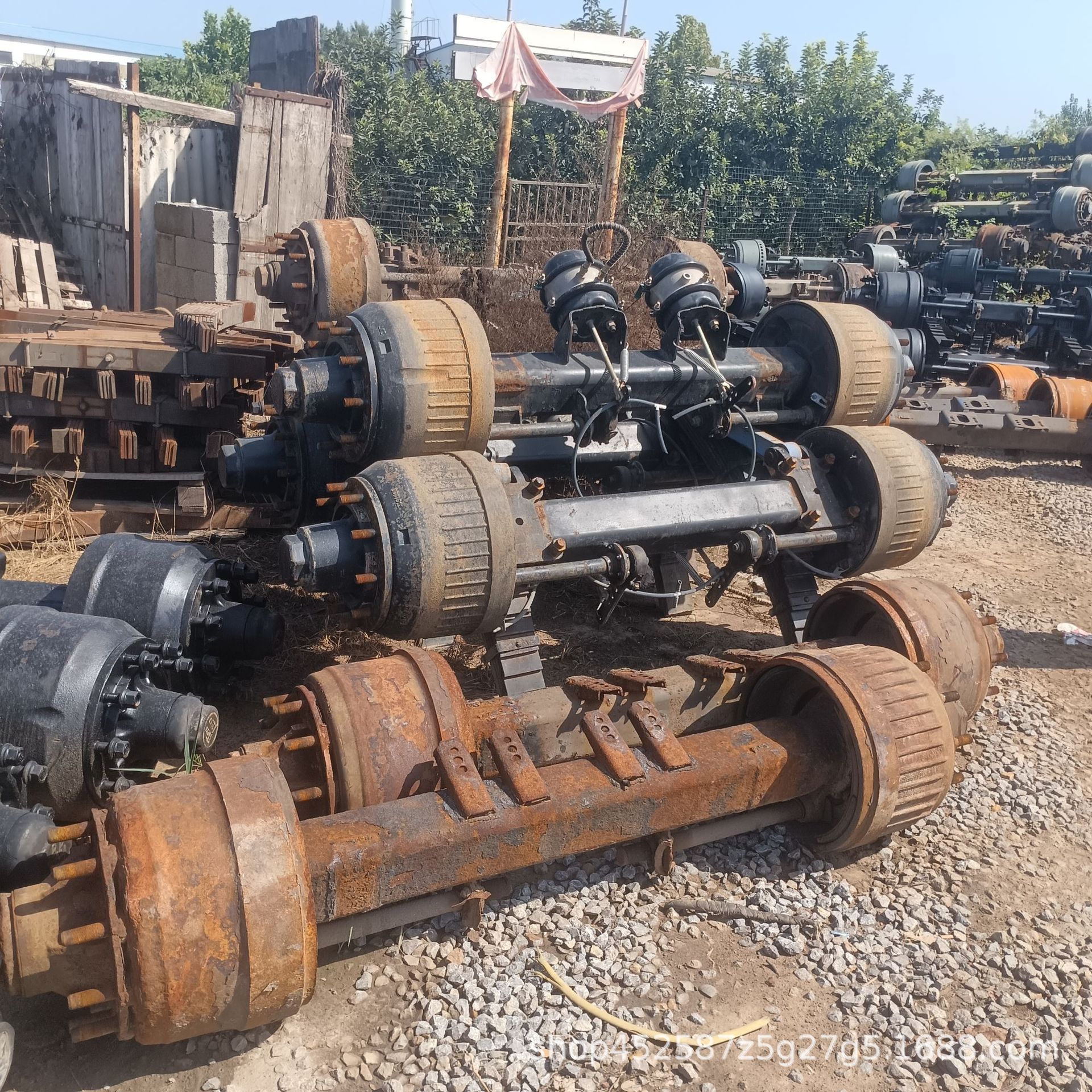 Direct sales from the manufacturer: African self-loading Fuhua trailer, bridge excavator, road roller, loader, and construction machinery