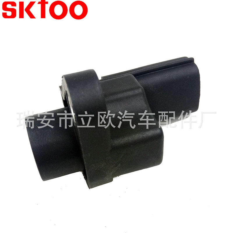 ������ľ��������λ�ô����� 33220-70E00 J5T10771