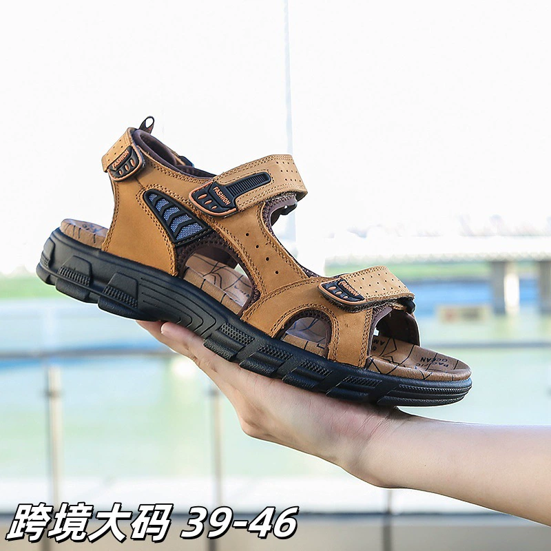 Мужские сандалии первый слой кожаной мужской обуви летом новый открытый отдых пляжная дышащая дыра трансграничная обувь большого размера