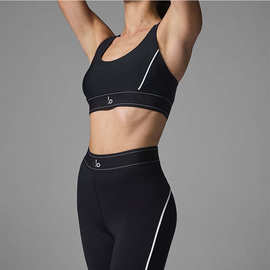 外贸普拉提瑜伽裤运动健身裤套装Y型背心带胸垫瑜伽服夏欧美跨境