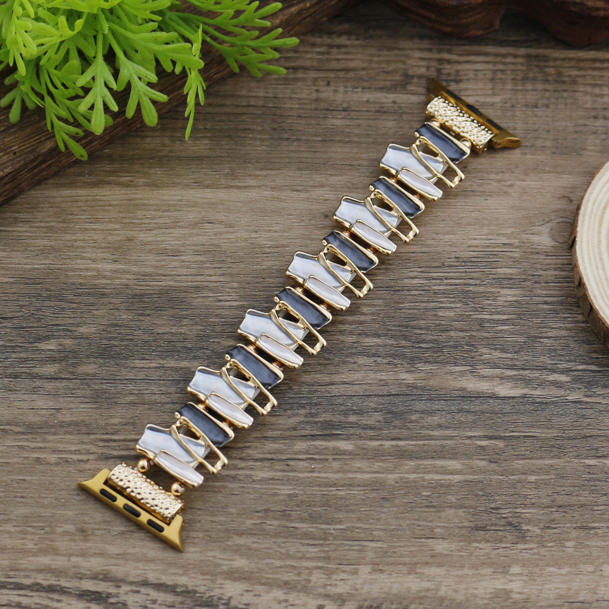 (145cm) 블랙, 화이트, 그레이 기하학적 라인 스트레치 시계 스트랩 - 골드