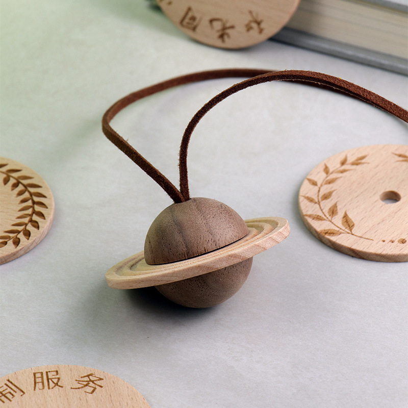黑胡桃木星球扩香木挂件车载香薰精油饰品创意木质工艺品定制批发|undefined